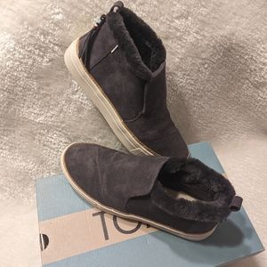 TOMS Women's Paxton Water-Resistant Slip-On Bootie